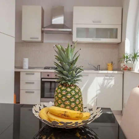 The Beach House Apartment *