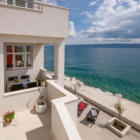 Apartment The Beach House