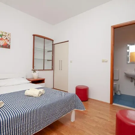 The Beach House Apartamento Jesenice (Split-Dalmatia)